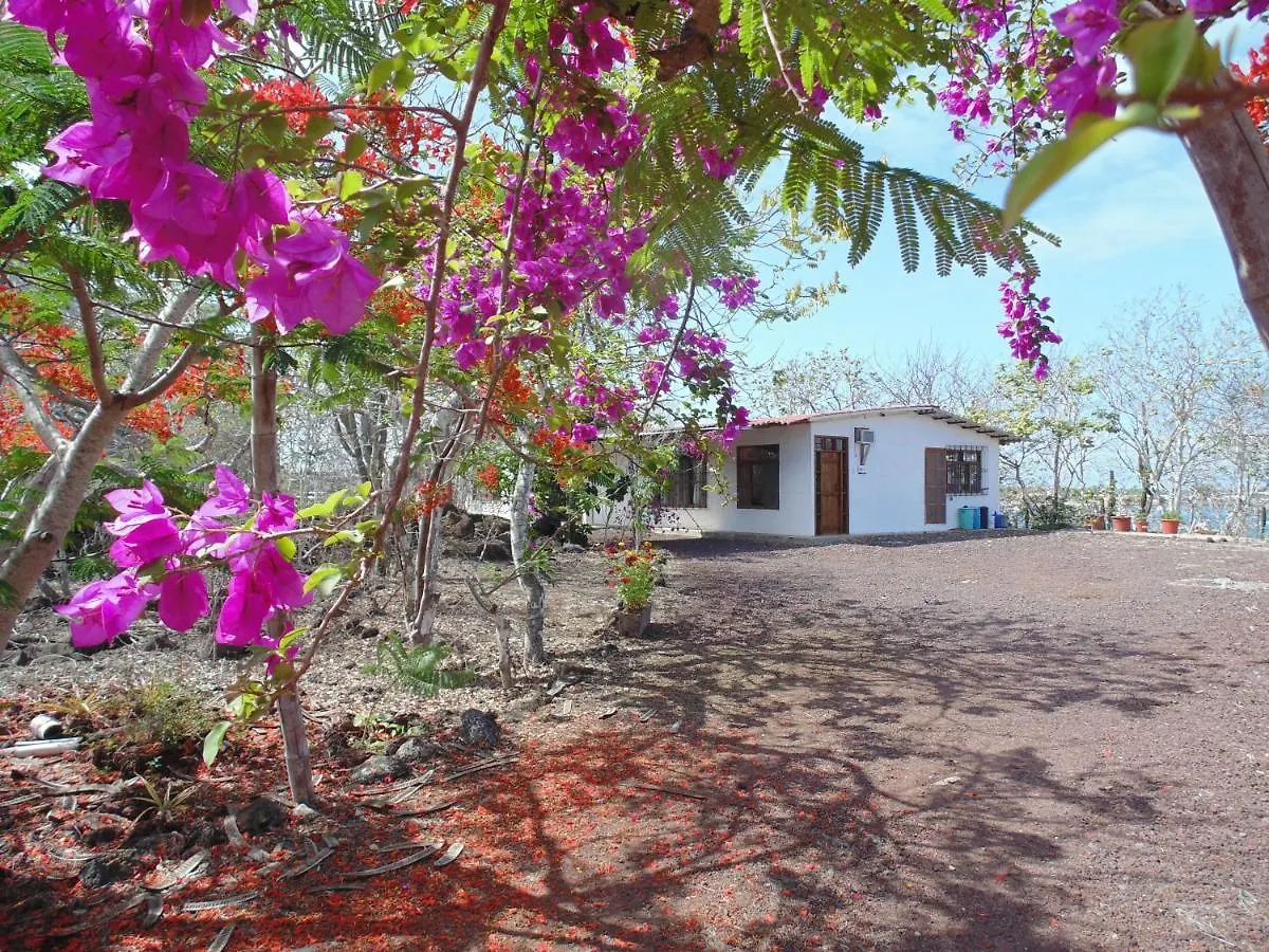 Casa Verde Vacation Garden Home San Cristóbal Ferienhaus